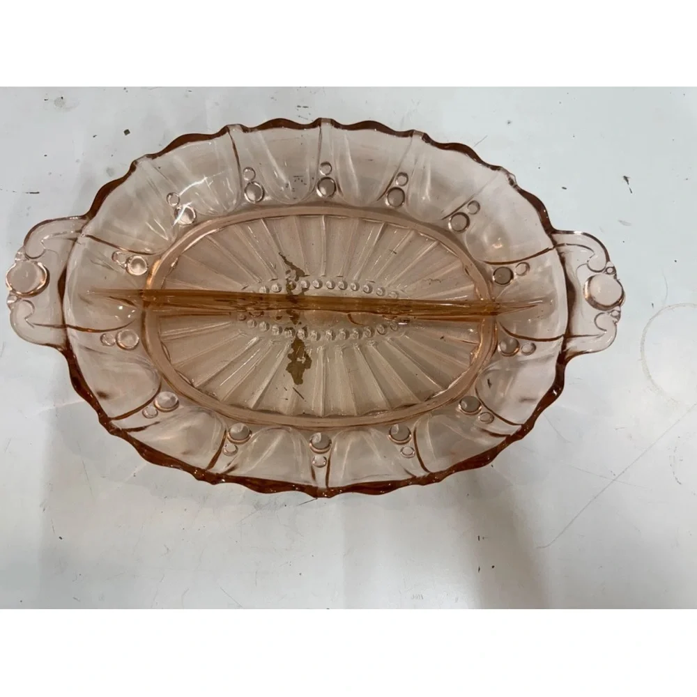 Anchor Hocking Pink Glass Oval Platter - Picture 3 of 5